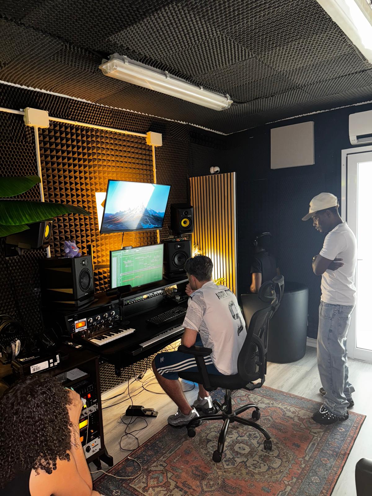Estudio HR Music Studio
