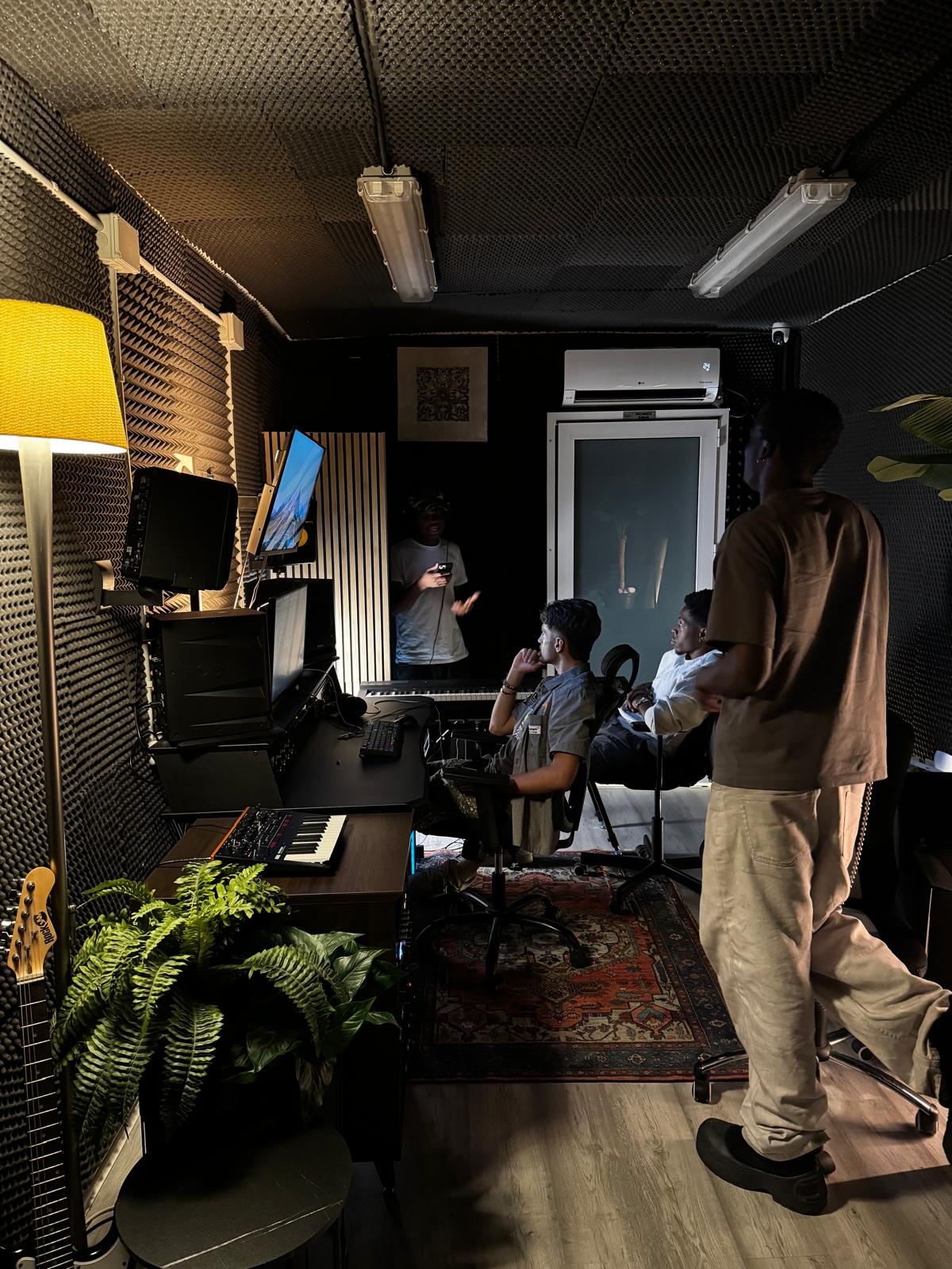 Estudio HR Music Studio